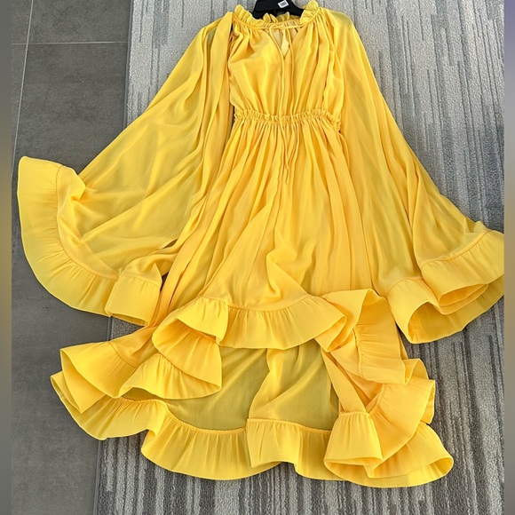 Chic Long Sleeve Yellow Dress - Picture 7 of 12